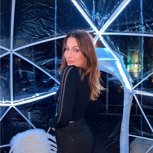 Meet your Posher, Angela